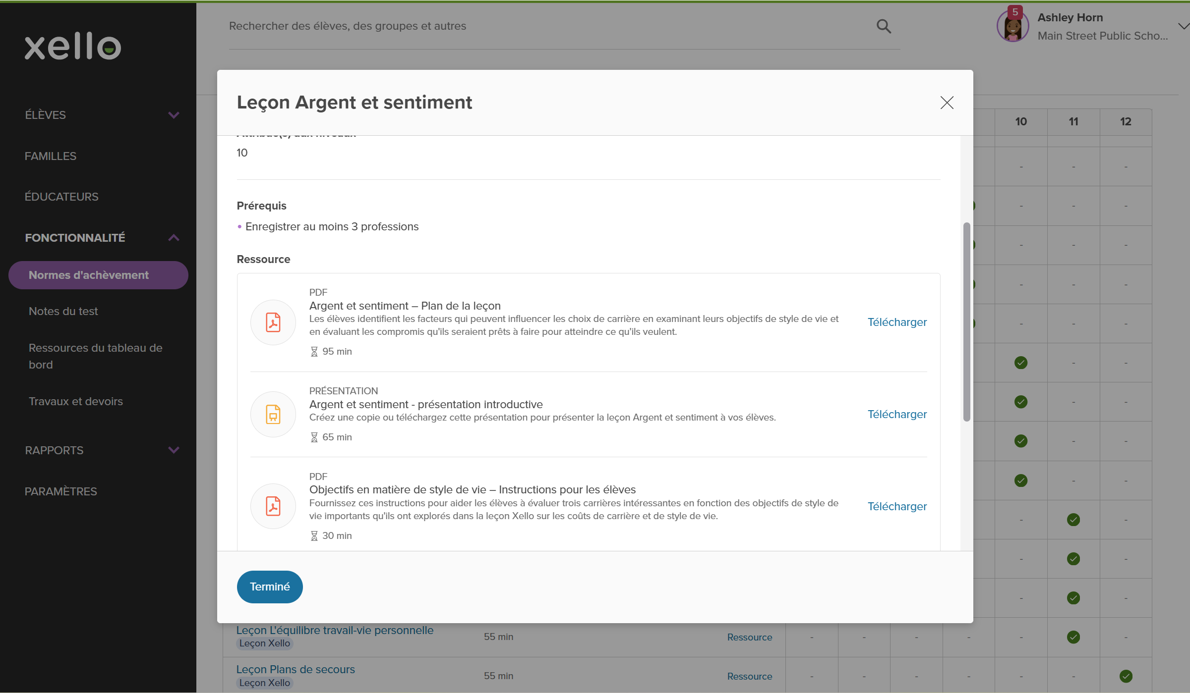 Le compte éducateur dans Xello est ouvert aux normes d’achèvement. La leçon modale Les valeurs au travail est ouverte et met l’accent sur les ressources disponibles